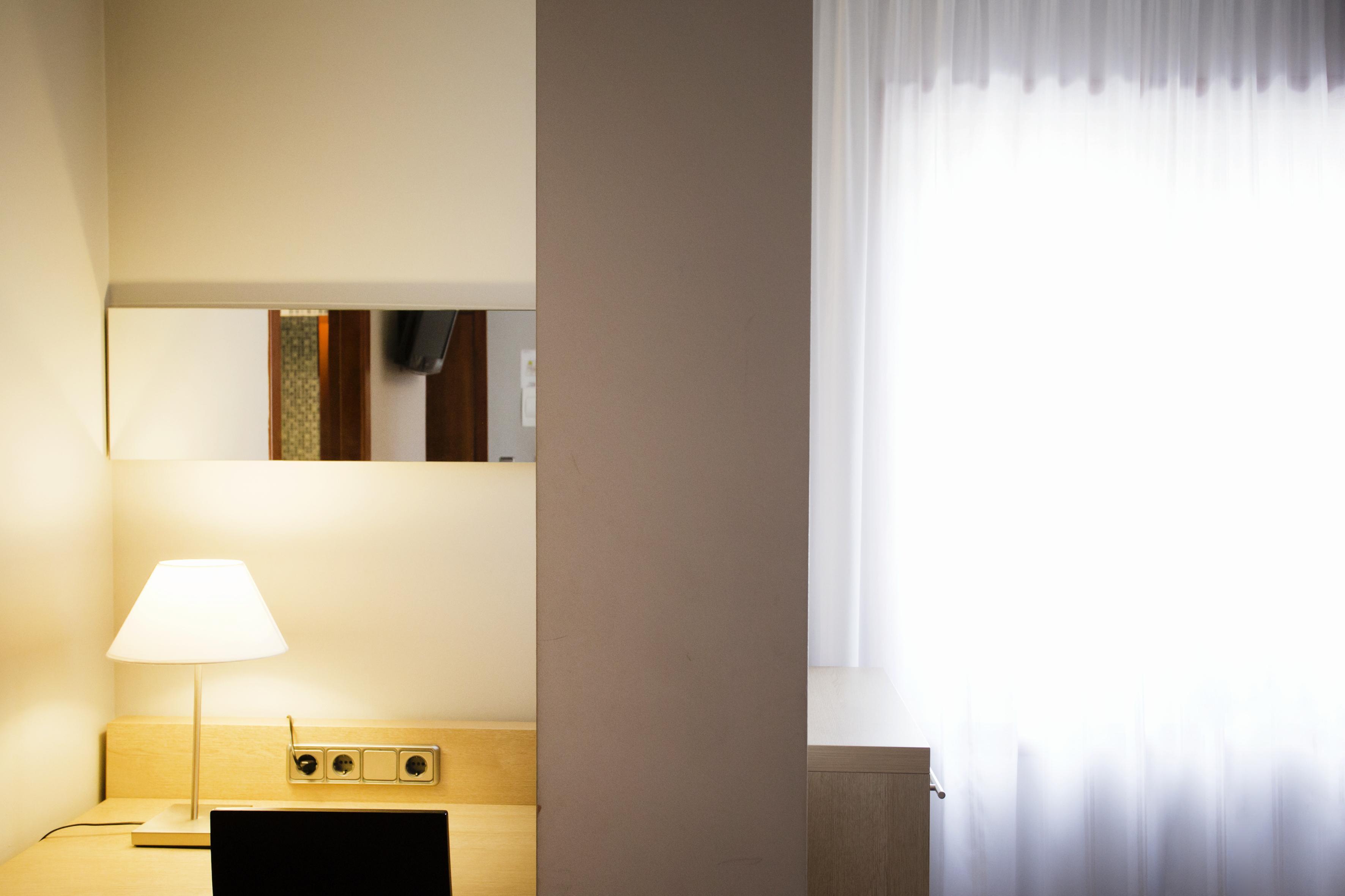 Hotel Valencia Ferrol Extérieur photo