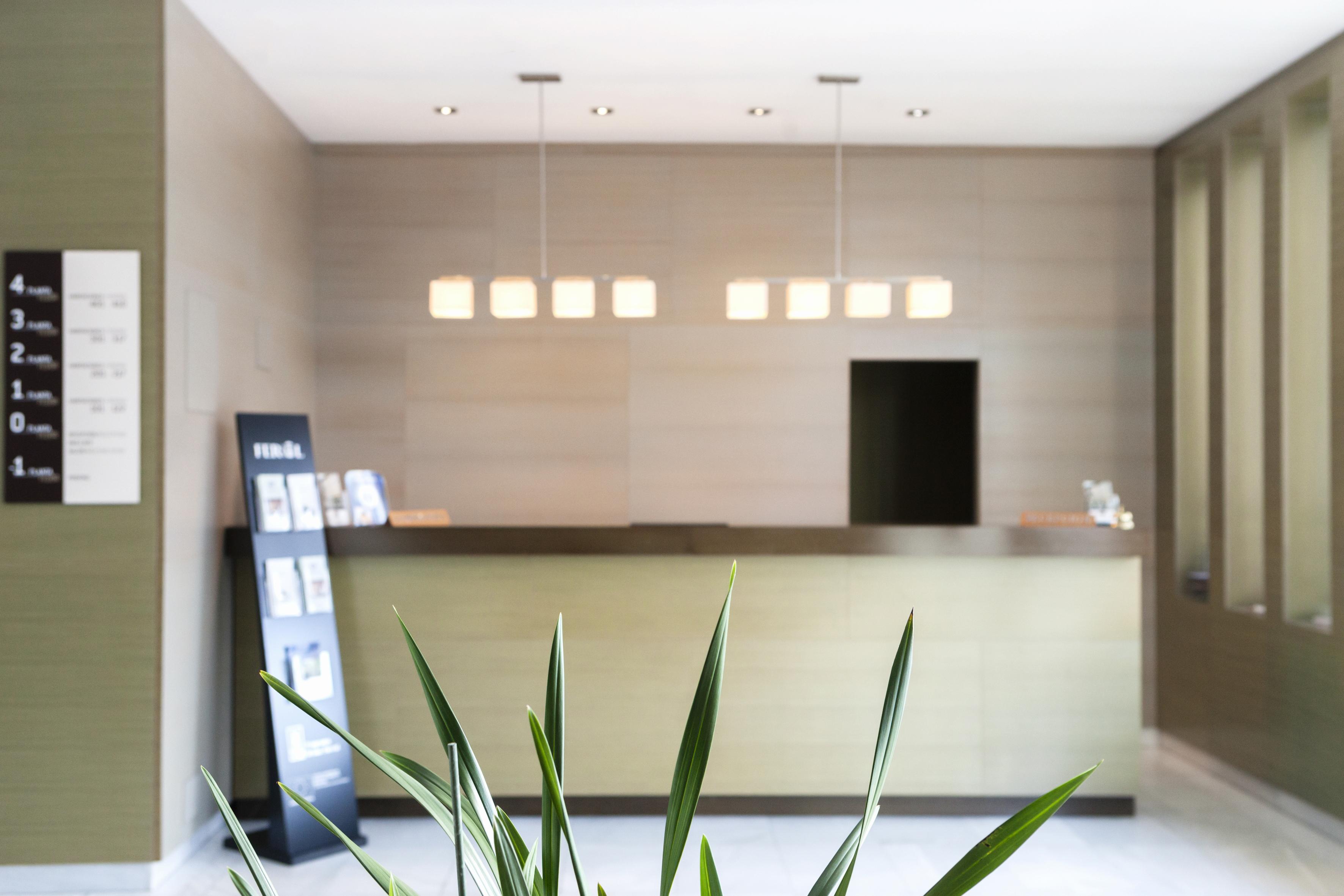 Hotel Valencia Ferrol Extérieur photo